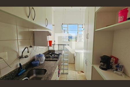 Cozinha e Área de Serviço de apartamento para alugar com 2 quartos, 59m² em Vila Nambi, Jundiaí