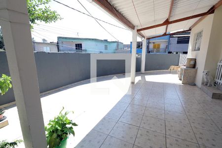 Quintal de casa à venda com 2 quartos, 87m² em Centreville, Santo André