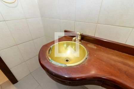 Lavabo de casa à venda com 4 quartos, 230m² em Vila Isolina Mazzei, São Paulo
