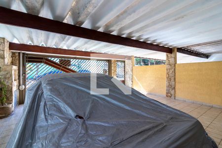 Garagem de casa à venda com 4 quartos, 230m² em Vila Isolina Mazzei, São Paulo
