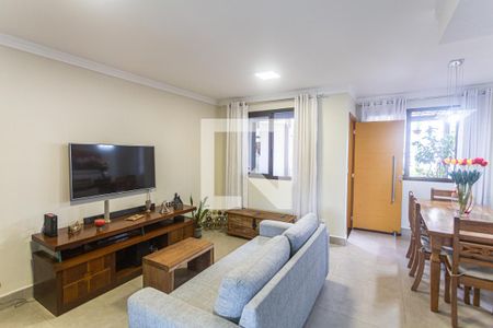 Sala de casa à venda com 3 quartos, 112m² em Santa Efigênia, Belo Horizonte