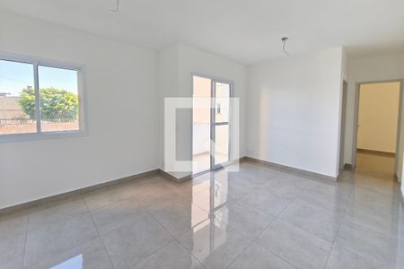 Sala de apartamento à venda com 2 quartos, 62m² em Jardim do Lago, Campinas