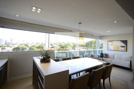 Sala de Jantar de apartamento à venda com 3 quartos, 140m² em Jardim da Gloria, São Paulo
