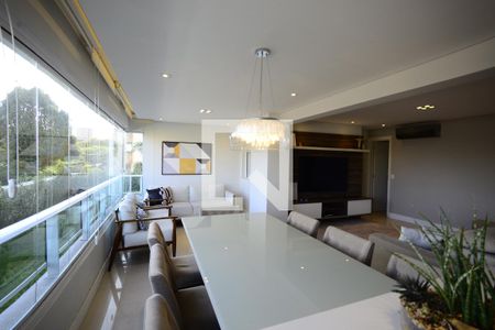 Sala de Jantar de apartamento à venda com 3 quartos, 140m² em Jardim da Gloria, São Paulo