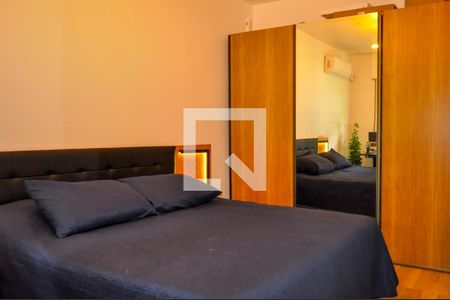 Quarto de apartamento para alugar com 1 quarto, 55m² em Menino Deus, Porto Alegre