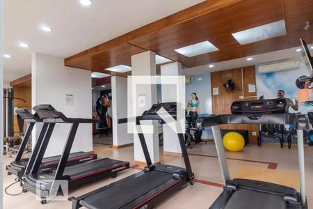 Área comum - Academia de apartamento à venda com 2 quartos, 69m² em Vila Ipiranga, Porto Alegre