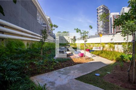 Área comum - Praça de kitnet/studio para alugar com 1 quarto, 27m² em Sumaré, São Paulo