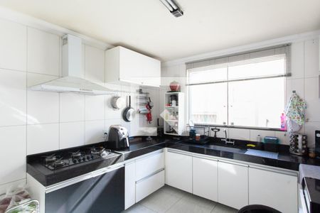 Cozinha de apartamento à venda com 3 quartos, 179m² em Planalto, Belo Horizonte