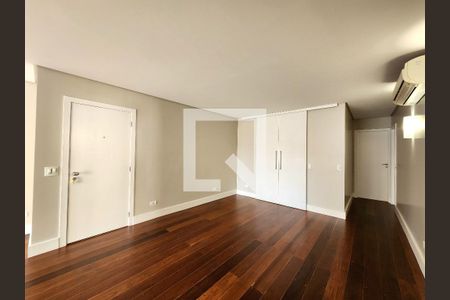 Sala de apartamento à venda com 3 quartos, 118m² em Itaim Bibi, São Paulo