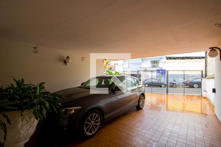 Garagem de casa à venda com 3 quartos, 345m² em Vila Santa Teresa, Santo André