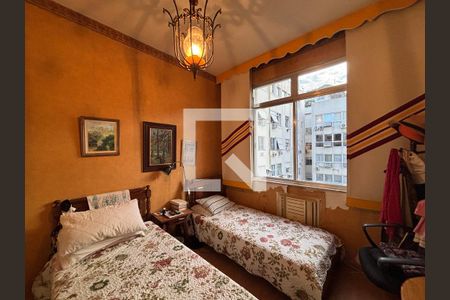 Quarto 1 de apartamento à venda com 3 quartos, 130m² em Copacabana, Rio de Janeiro