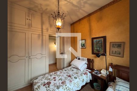 Quarto 1 de apartamento à venda com 3 quartos, 130m² em Copacabana, Rio de Janeiro