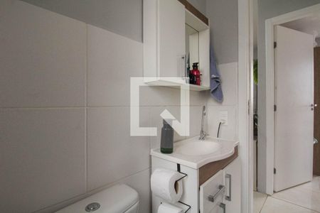 Banheiro de apartamento para alugar com 2 quartos, 41m² em Rio Branco, Canoas