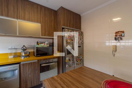 Cozinha de casa de condomínio à venda com 3 quartos, 180m² em Vila Santana, São Paulo