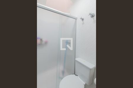 Banheiro da Suite 3 de casa de condomínio à venda com 3 quartos, 180m² em Vila Santana, São Paulo