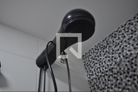 Banheiro de apartamento à venda com 1 quarto, 32m² em Vila Guilherme, São Paulo