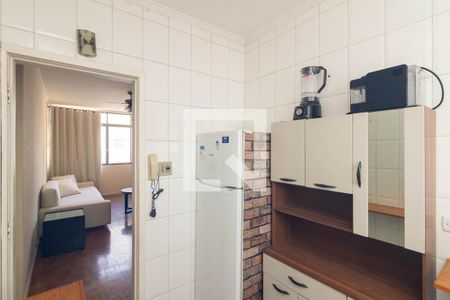 Cozinha de apartamento para alugar com 1 quarto, 87m² em Consolação, São Paulo