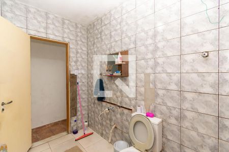 Banheiro de casa à venda com 5 quartos, 160m² em Vila Santa Clara, São Paulo