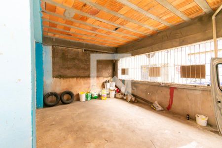 Garagem de casa à venda com 5 quartos, 160m² em Vila Santa Clara, São Paulo