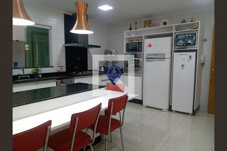 Casa à venda com 4 quartos, 175m² em Vila Monumento, São Paulo