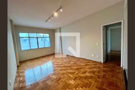 Apartamento à venda com 3 quartos, 120m² em Icaraí, Niterói