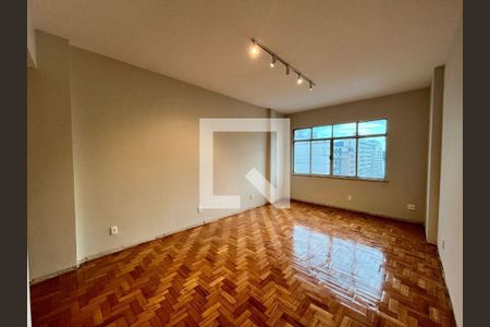 Apartamento à venda com 3 quartos, 120m² em Icaraí, Niterói