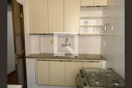 Apartamento à venda com 2 quartos, 65m² em Copacabana, Rio de Janeiro