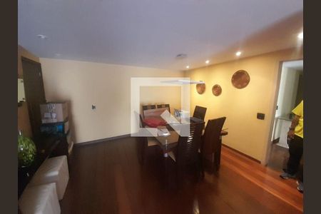 Apartamento à venda com 3 quartos, 140m² em Icaraí, Niterói
