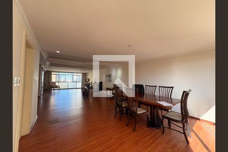 Sala de apartamento à venda com 4 quartos, 250m² em Morro dos Ingleses, São Paulo