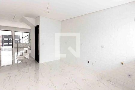 Casa à venda com 3 quartos, 110m² em Jardim Avelino, São Paulo