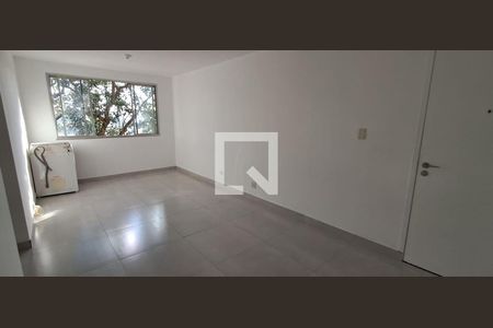 Apartamento à venda com 3 quartos, 76m² em Jardim Esmeralda, São Paulo