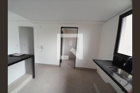 Apartamento à venda com 3 quartos, 96m² em Comiteco, Belo Horizonte