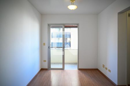 Sala de apartamento à venda com 2 quartos, 64m² em Vila Gumercindo, São Paulo