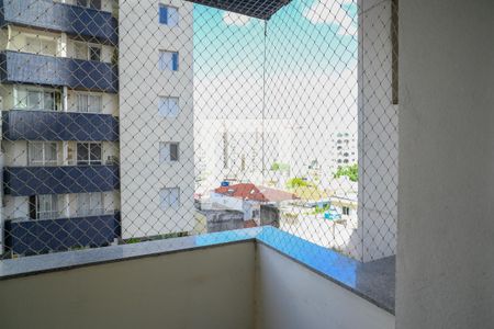 Varanda de apartamento à venda com 2 quartos, 64m² em Vila Gumercindo, São Paulo