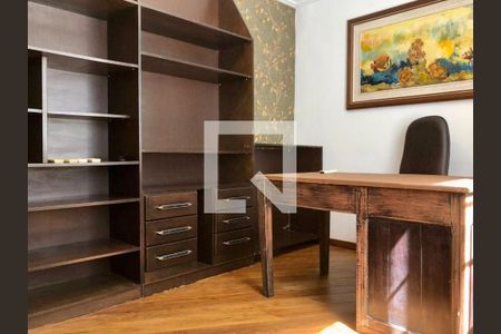 Casa à venda com 4 quartos, 284m² em Ingá, Niterói