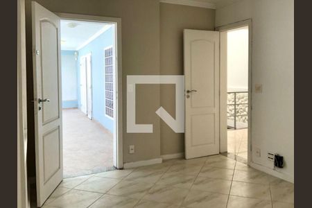 Casa à venda com 4 quartos, 284m² em Ingá, Niterói