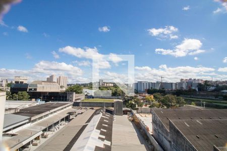 Vista Sala/Cozinha de apartamento à venda com 2 quartos, 32m² em Vila Socorro, São Paulo