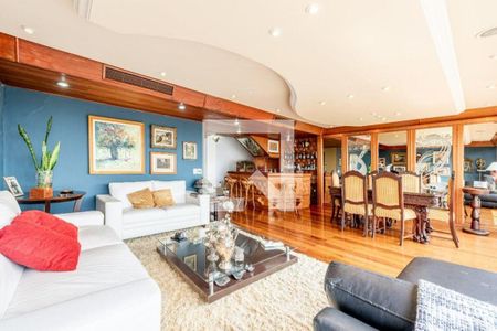 Apartamento à venda com 3 quartos, 360m² em Floresta, Porto Alegre