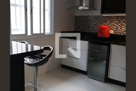 Casa à venda com 3 quartos, 190m² em Parque Imperial, São Paulo