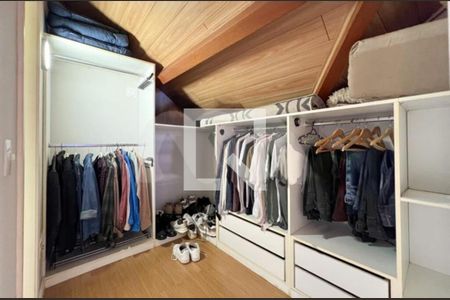 Casa à venda com 5 quartos, 200m² em Recreio dos Bandeirantes, Rio de Janeiro