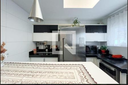 Casa à venda com 5 quartos, 200m² em Recreio dos Bandeirantes, Rio de Janeiro