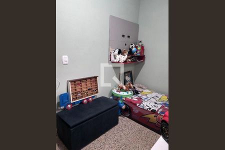 Casa à venda com 3 quartos, 170m² em Jardim Ester Yolanda, São Paulo