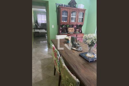 Casa à venda com 3 quartos, 170m² em Jardim Ester Yolanda, São Paulo