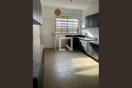 Casa à venda com 3 quartos, 116m² em Vila Sonia, São Paulo