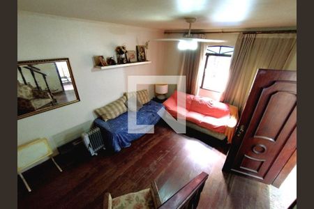 Casa à venda com 3 quartos, 111m² em Vila Tiradentes, São Paulo