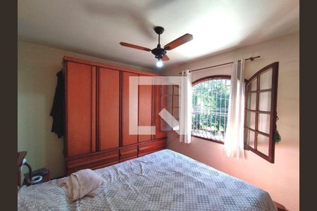 Casa à venda com 3 quartos, 111m² em Vila Tiradentes, São Paulo