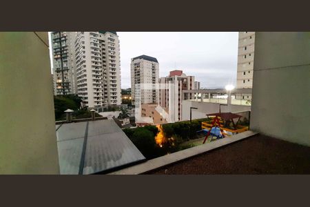Vista da Suíte de apartamento à venda com 3 quartos, 76m² em Vila Osasco, Osasco