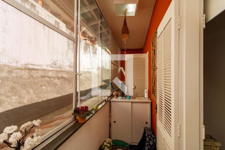 Quarto 2 de casa de condomínio à venda com 3 quartos, 130m² em Jardim Leonor Mendes de Barros, São Paulo
