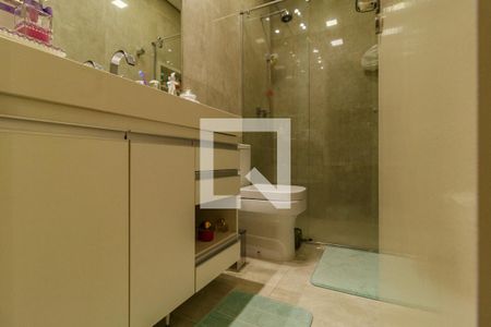 Banheiro de casa de condomínio à venda com 3 quartos, 130m² em Jardim Leonor Mendes de Barros, São Paulo
