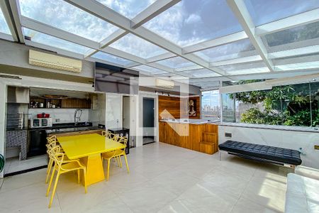 Terraço Gourmet de apartamento à venda com 2 quartos, 200m² em Vila Invernada, São Paulo